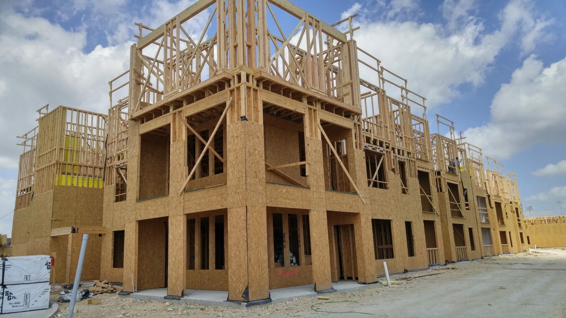 Apartment Homes Under New Construction 